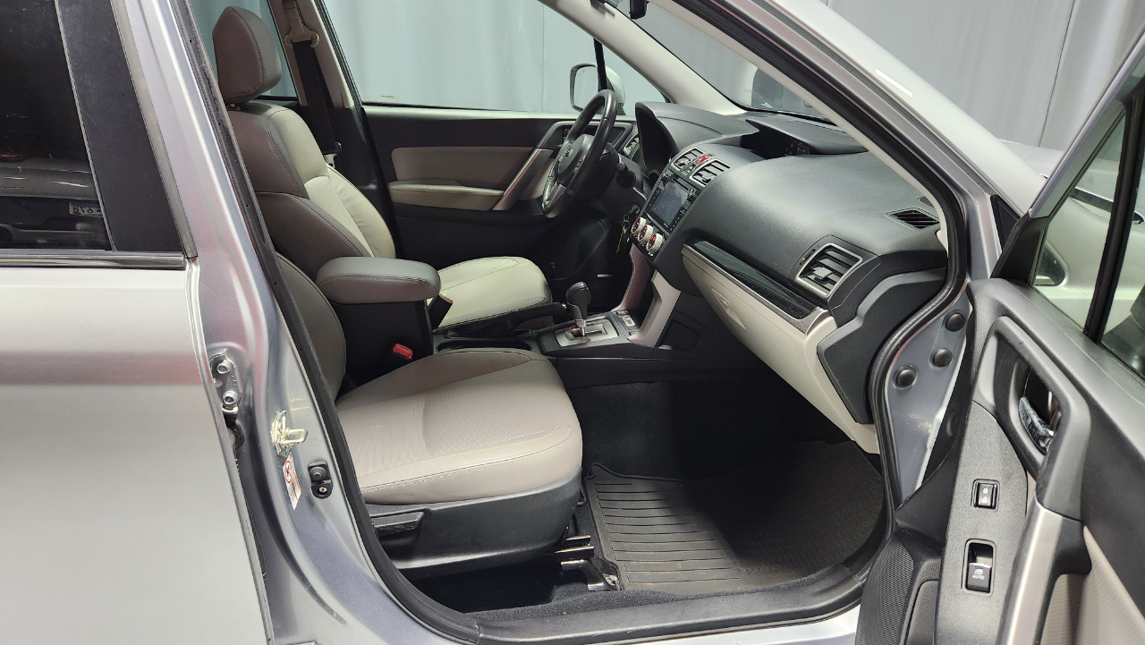 Subaru Forester 2.5i Touring 2018