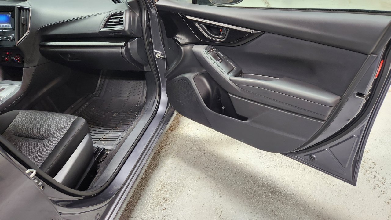 Subaru Impreza 2.0i CVT 5-Door 2018