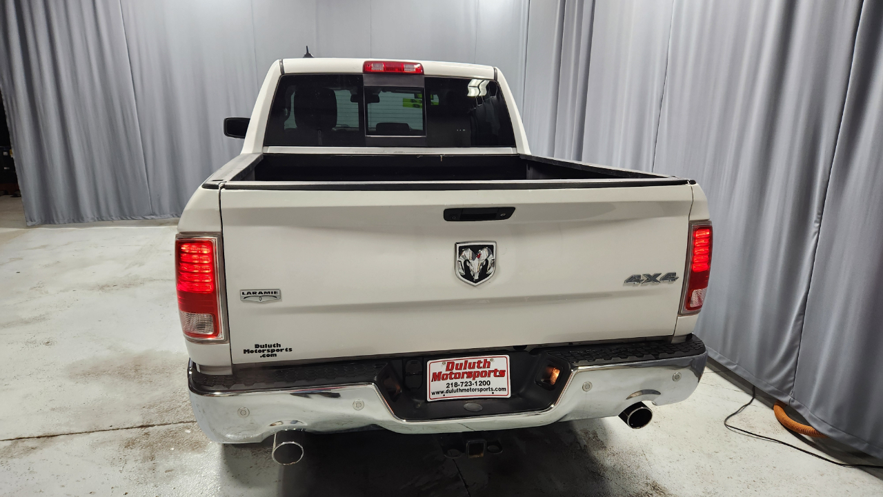 RAM 1500 Laramie Crew Cab SWB 4WD 2017