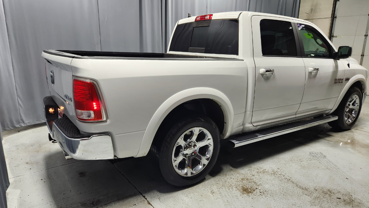 RAM 1500 Laramie Crew Cab SWB 4WD 2017