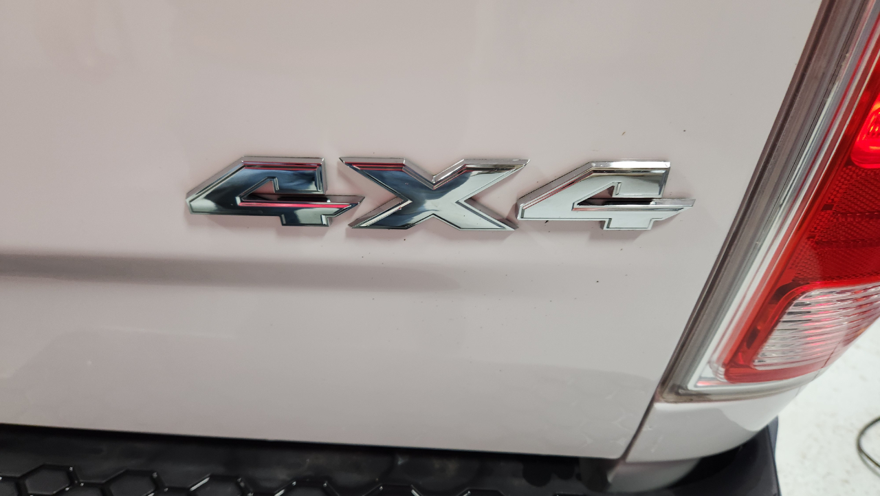 RAM 1500 Laramie Crew Cab SWB 4WD 2017