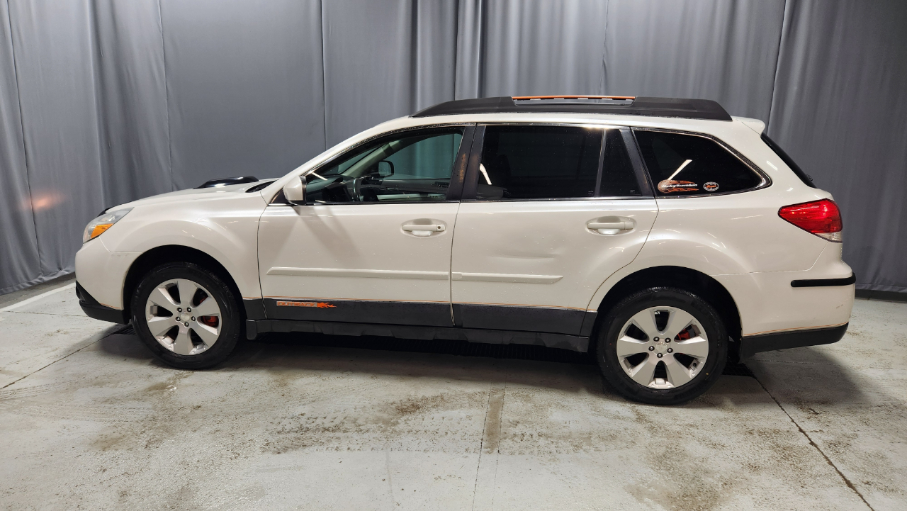 Subaru Outback 2.5i Premium 2011
