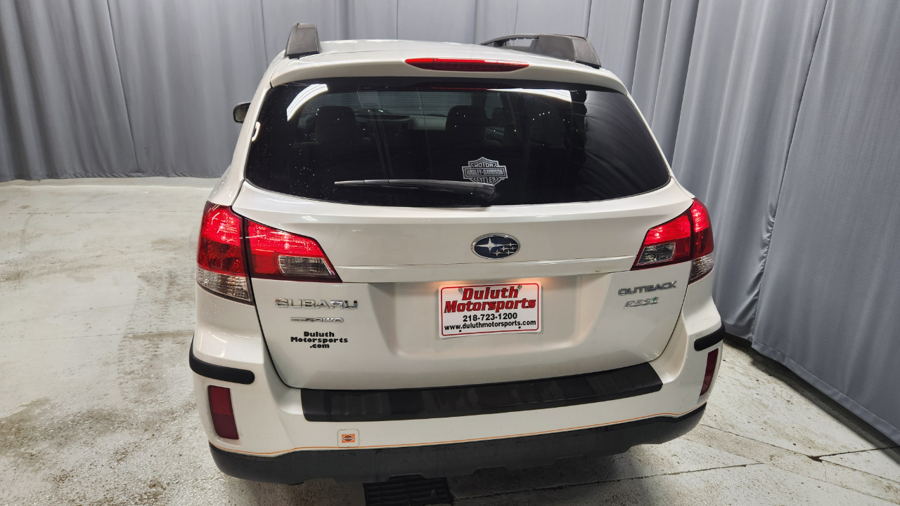 Subaru Outback 2.5i Premium 2011