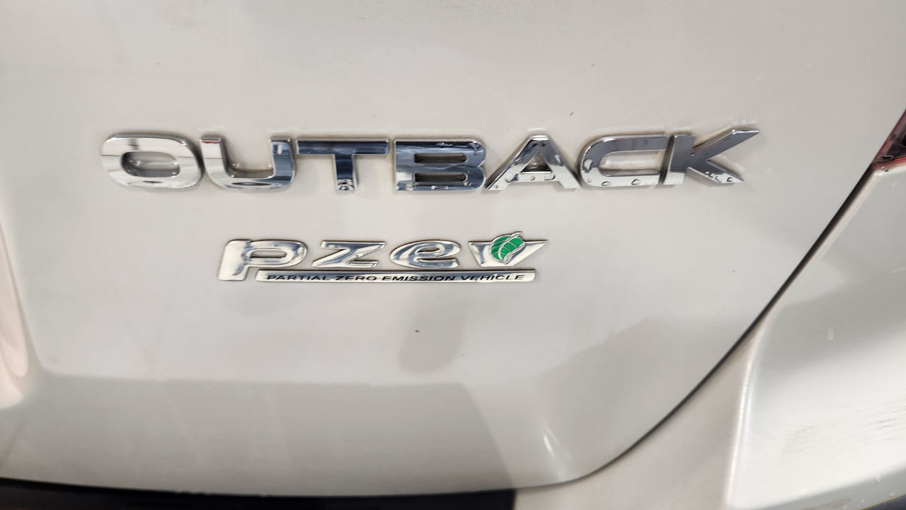 Subaru Outback 2.5i Premium 2011