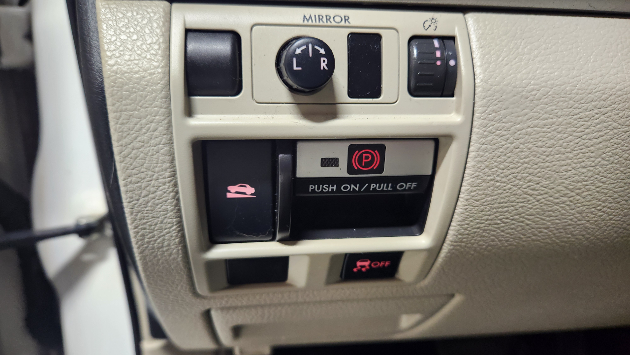 Subaru Outback 2.5i Premium 2011