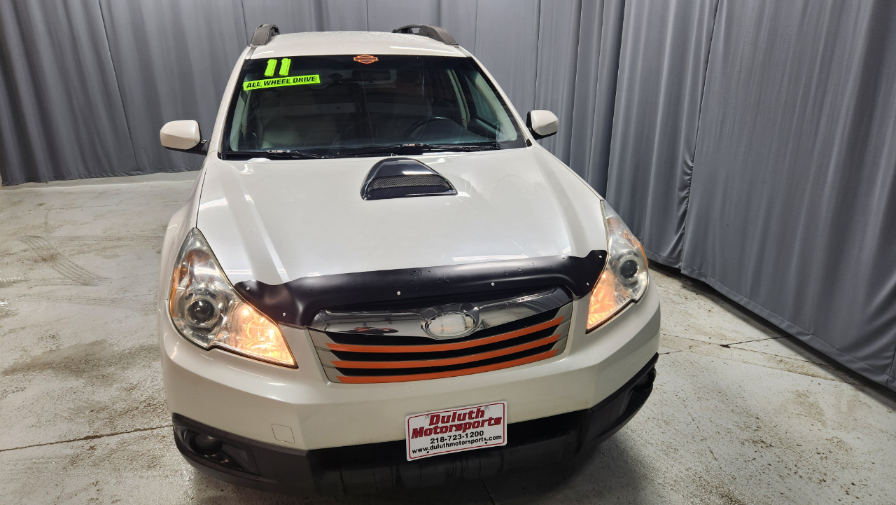 Subaru Outback 2.5i Premium 2011