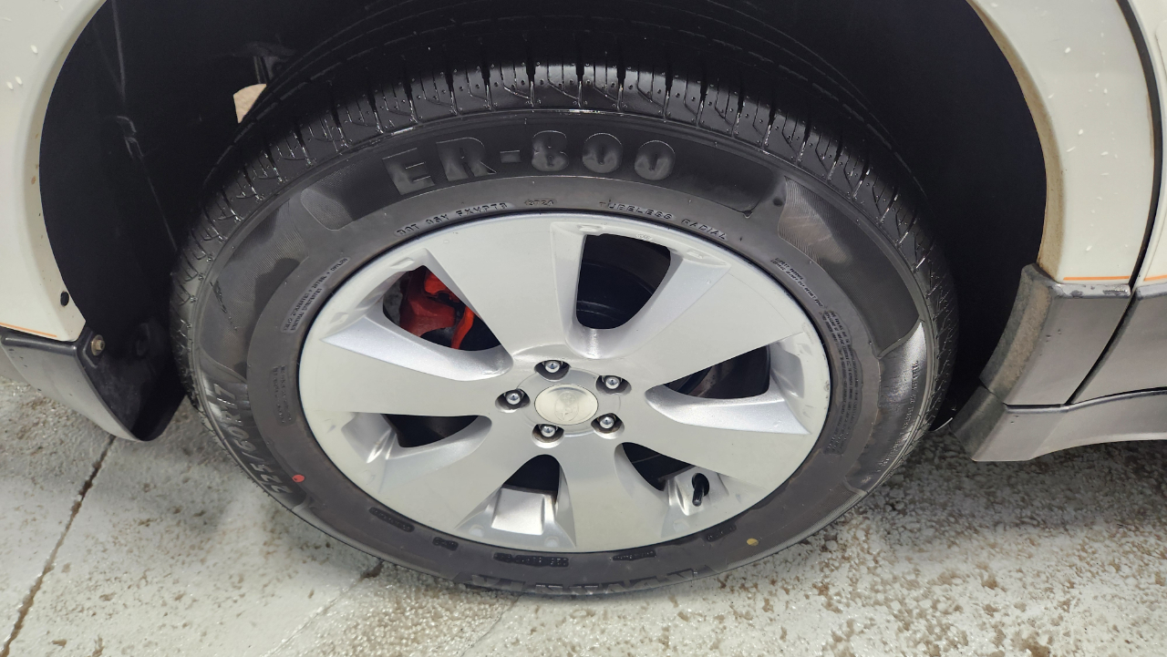 Subaru Outback 2.5i Premium 2011