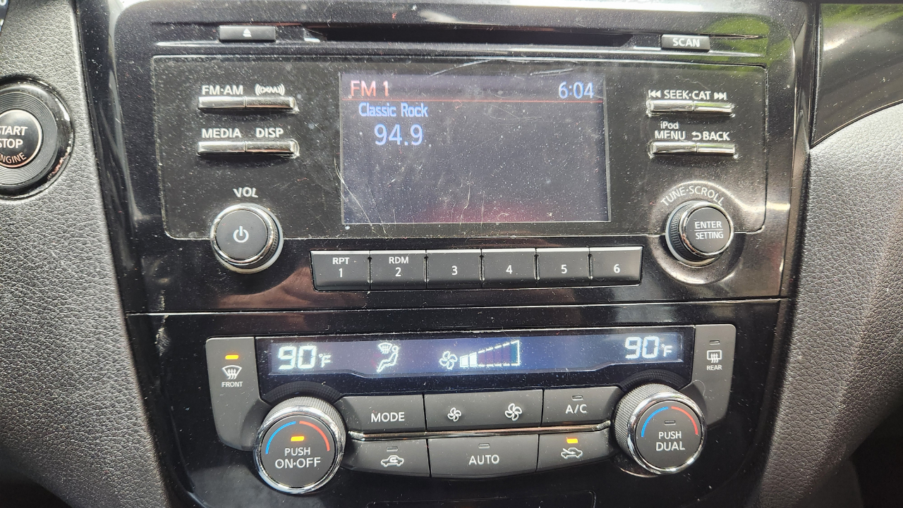 Nissan Rogue Sport SV AWD 2018