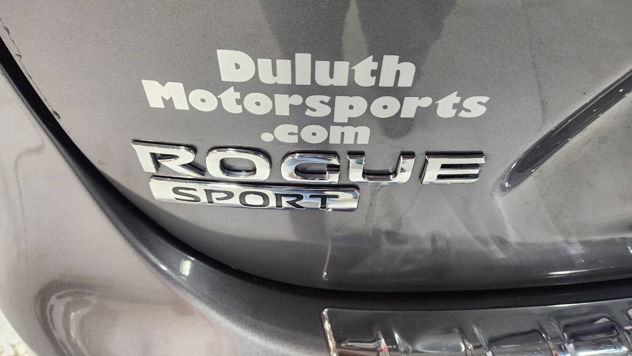 Nissan Rogue Sport SV AWD 2018