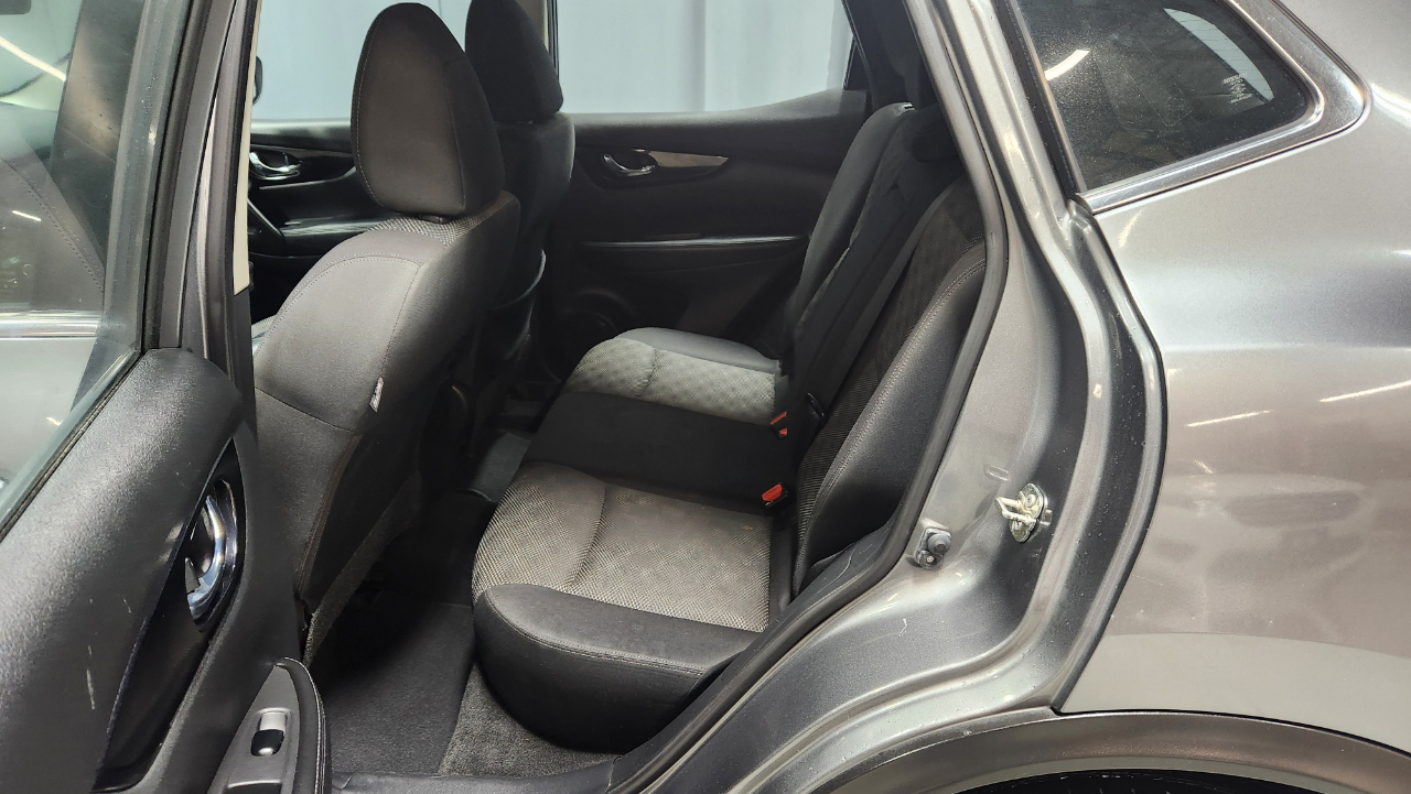 Nissan Rogue Sport SV AWD 2018