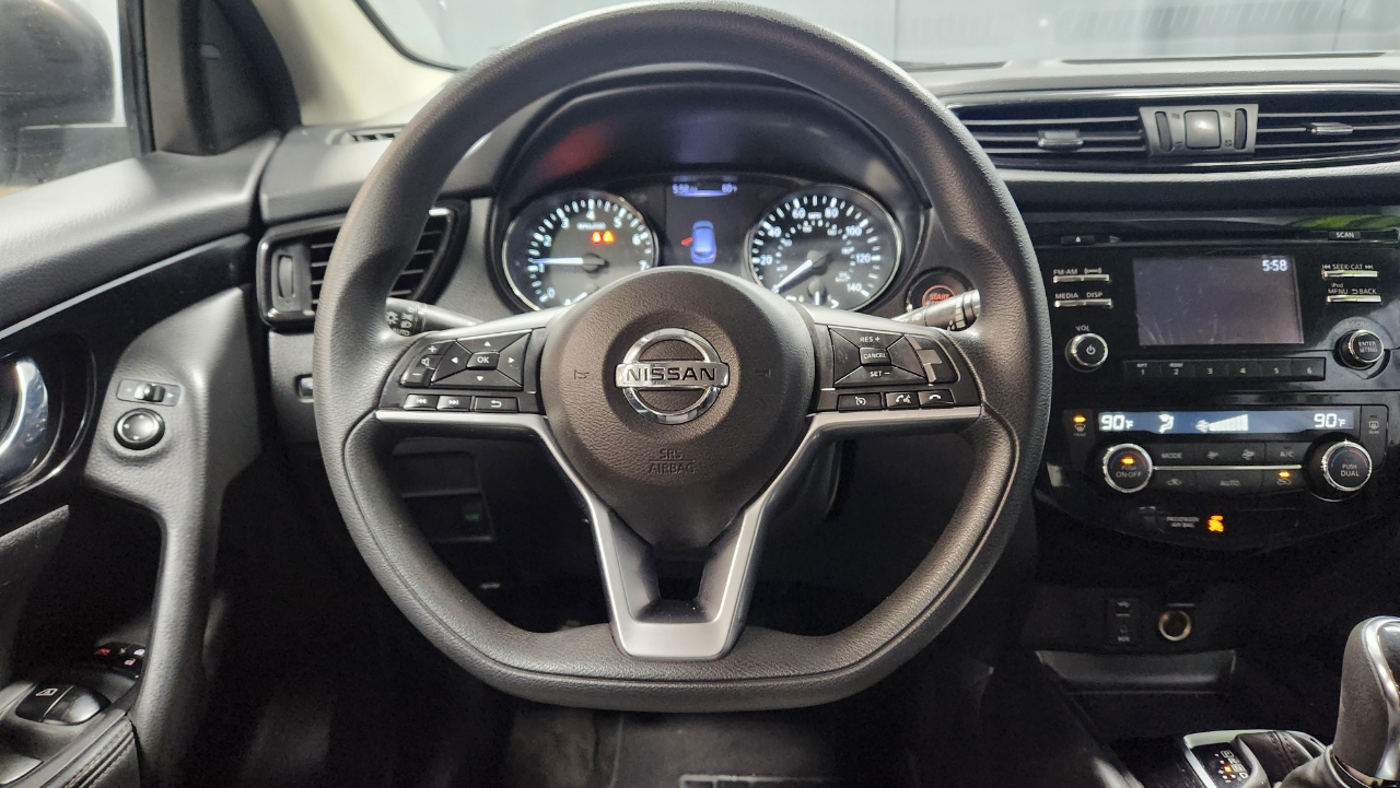 Nissan Rogue Sport SV AWD 2018