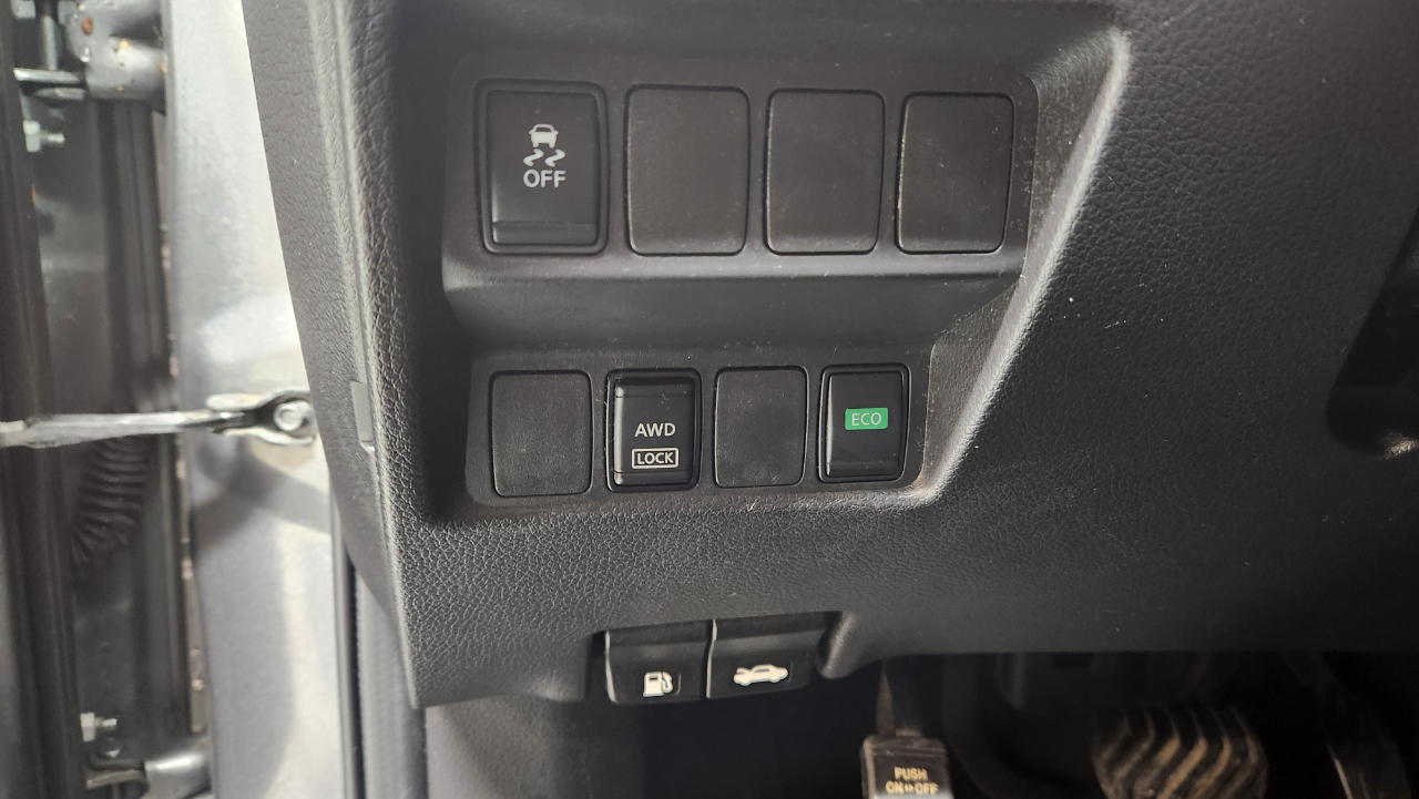 Nissan Rogue Sport SV AWD 2018