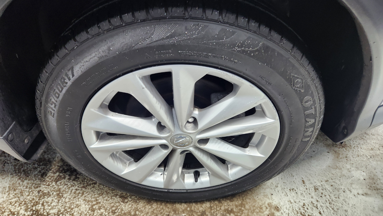 Nissan Rogue Sport SV AWD 2018