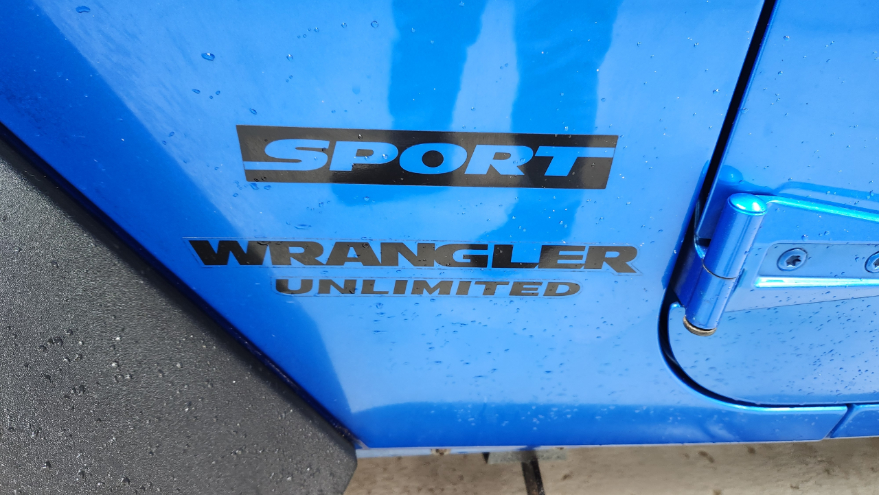 Jeep Wrangler Unlimited Sport 4WD RHD 2016