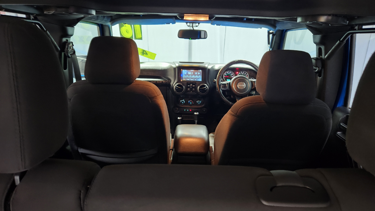 Jeep Wrangler Unlimited Sport 4WD RHD 2016