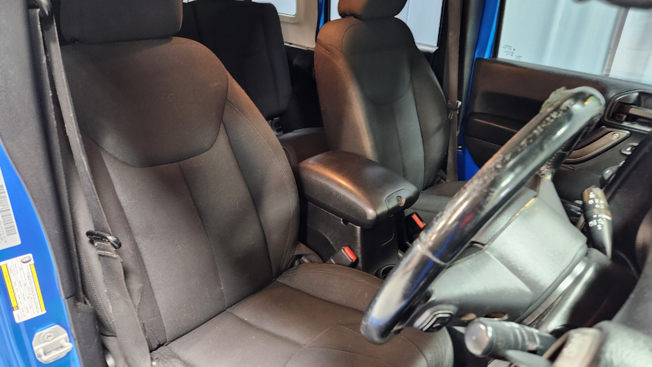 Jeep Wrangler Unlimited Sport 4WD RHD 2016