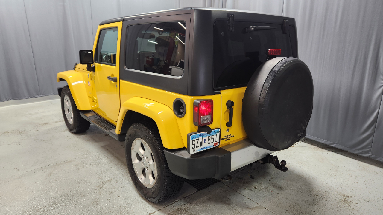 Jeep Wrangler Sahara 4WD 2015