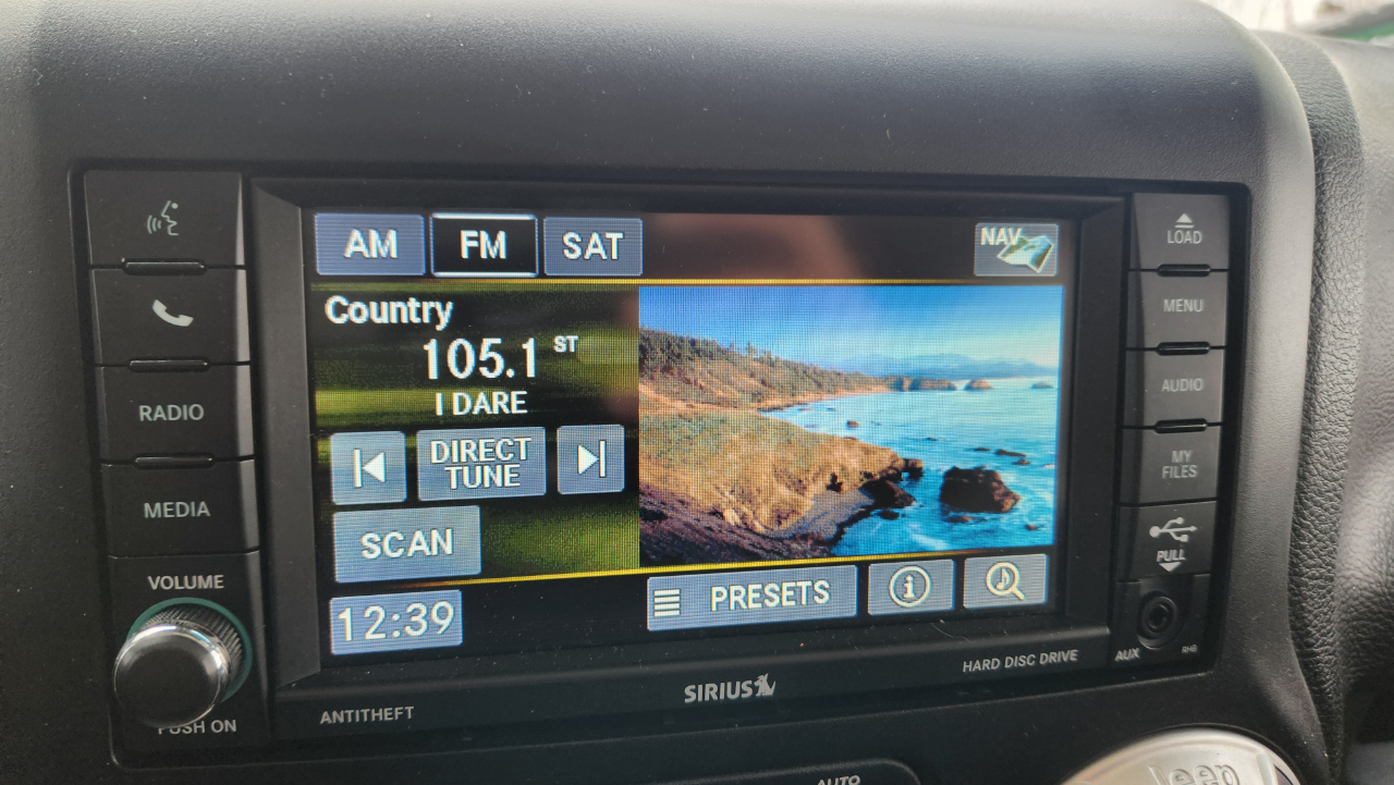 Jeep Wrangler Sahara 4WD 2015