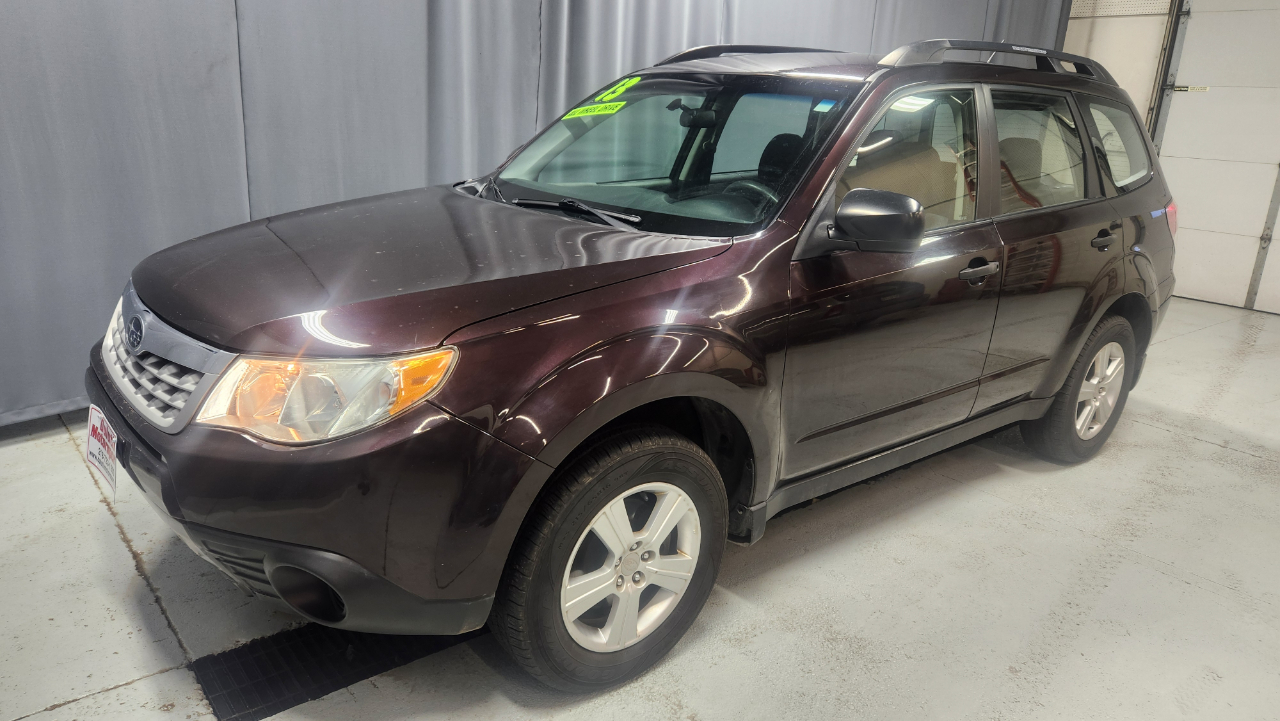 Subaru Forester 2.5X 2013