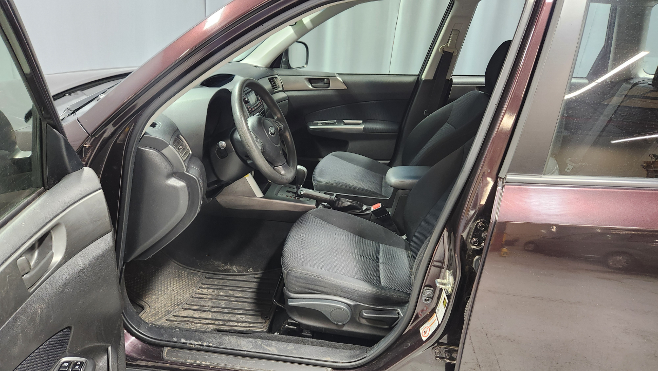 Subaru Forester 2.5X 2013