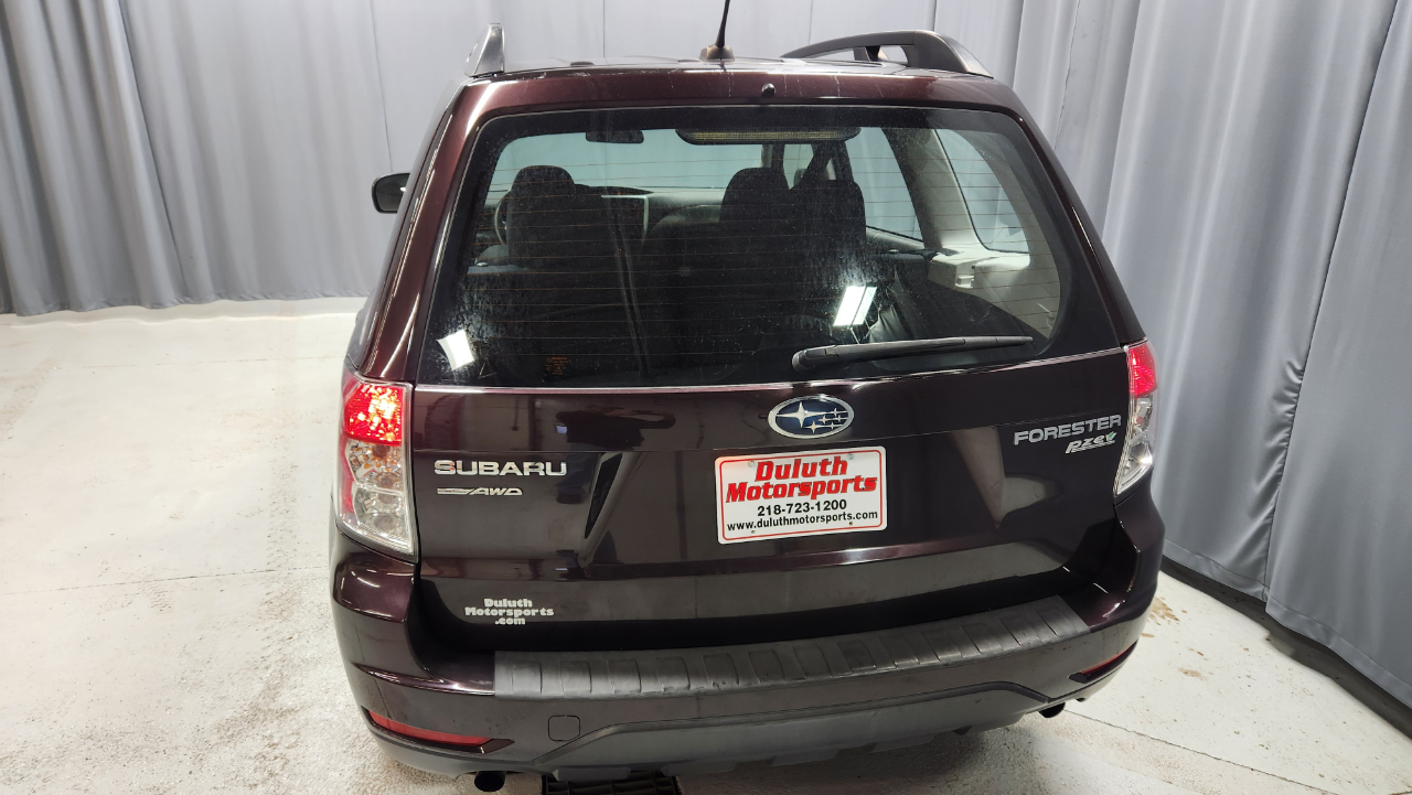 Subaru Forester 2.5X 2013