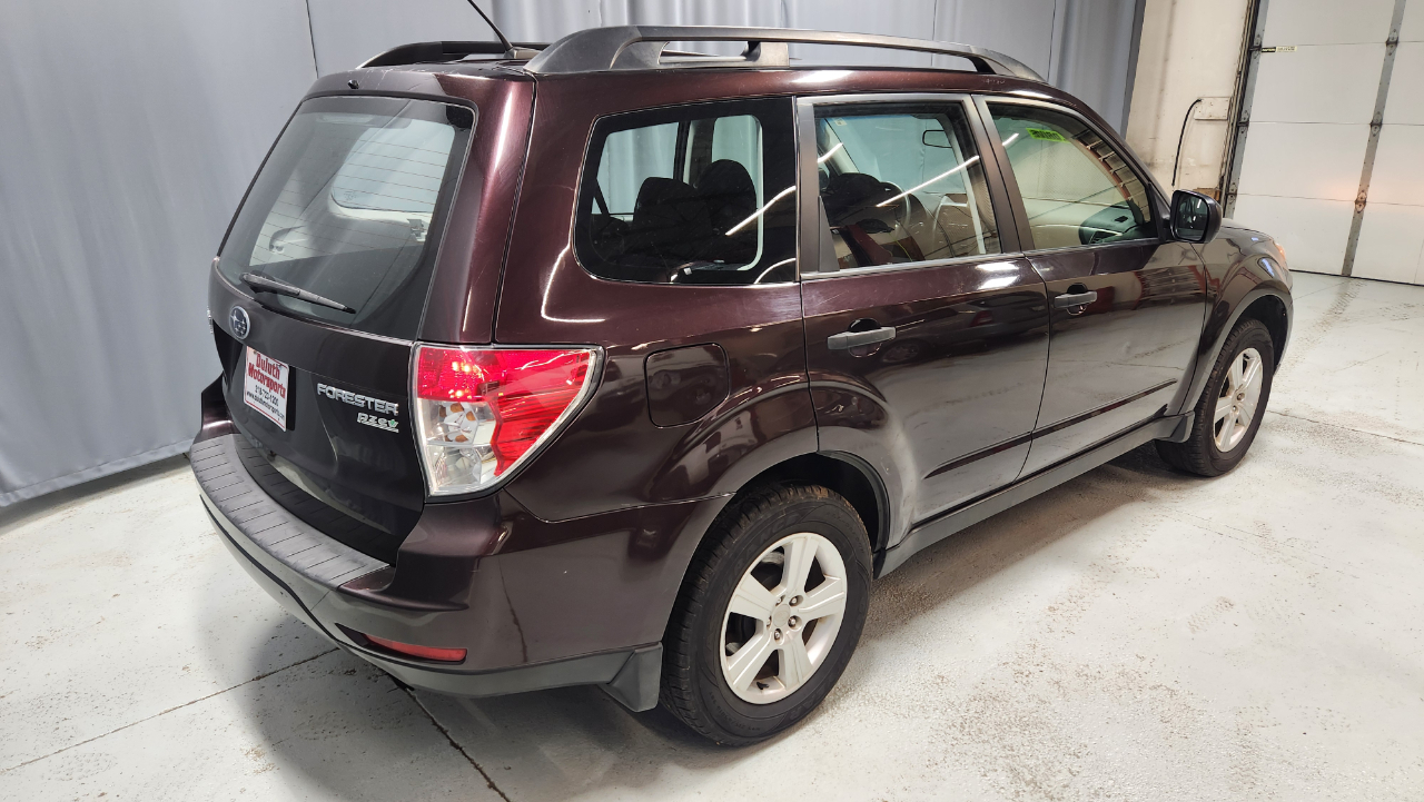 Subaru Forester 2.5X 2013