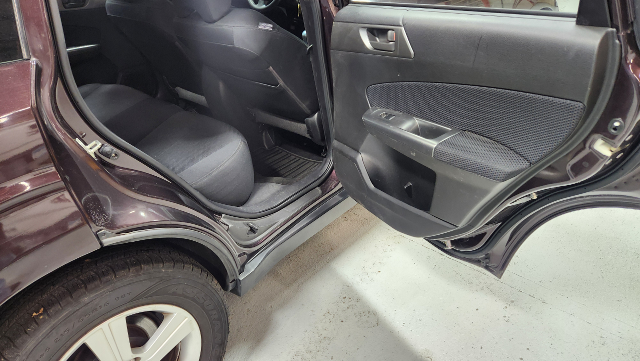 Subaru Forester 2.5X 2013