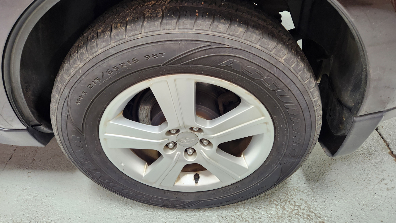 Subaru Forester 2.5X 2013