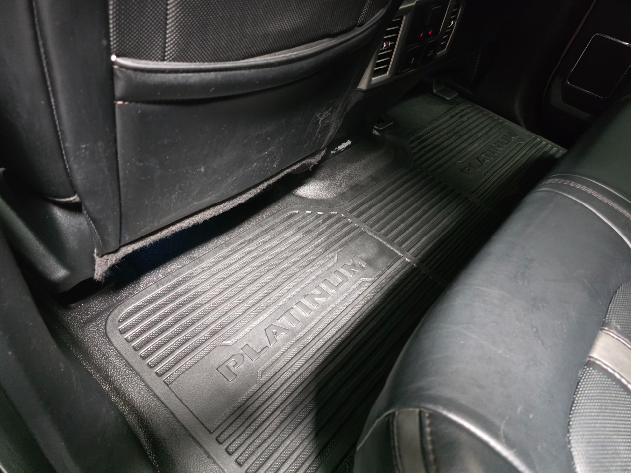 Ford F-350 SD Platinum Crew Cab Long Box 4WD 2019