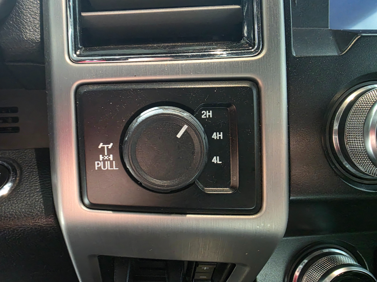 Ford F-350 SD Platinum Crew Cab Long Box 4WD 2019