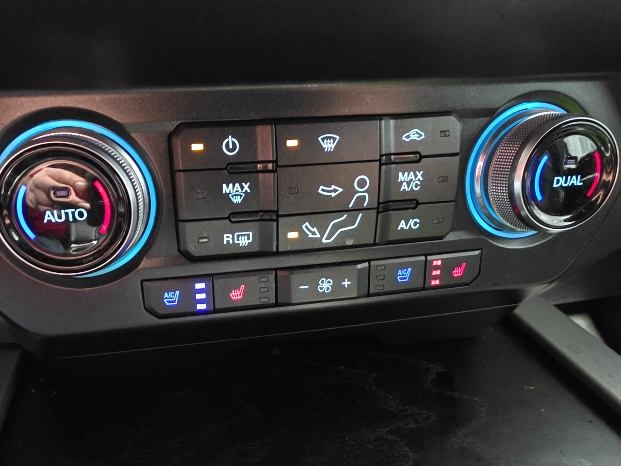 Ford F-350 SD Platinum Crew Cab Long Box 4WD 2019