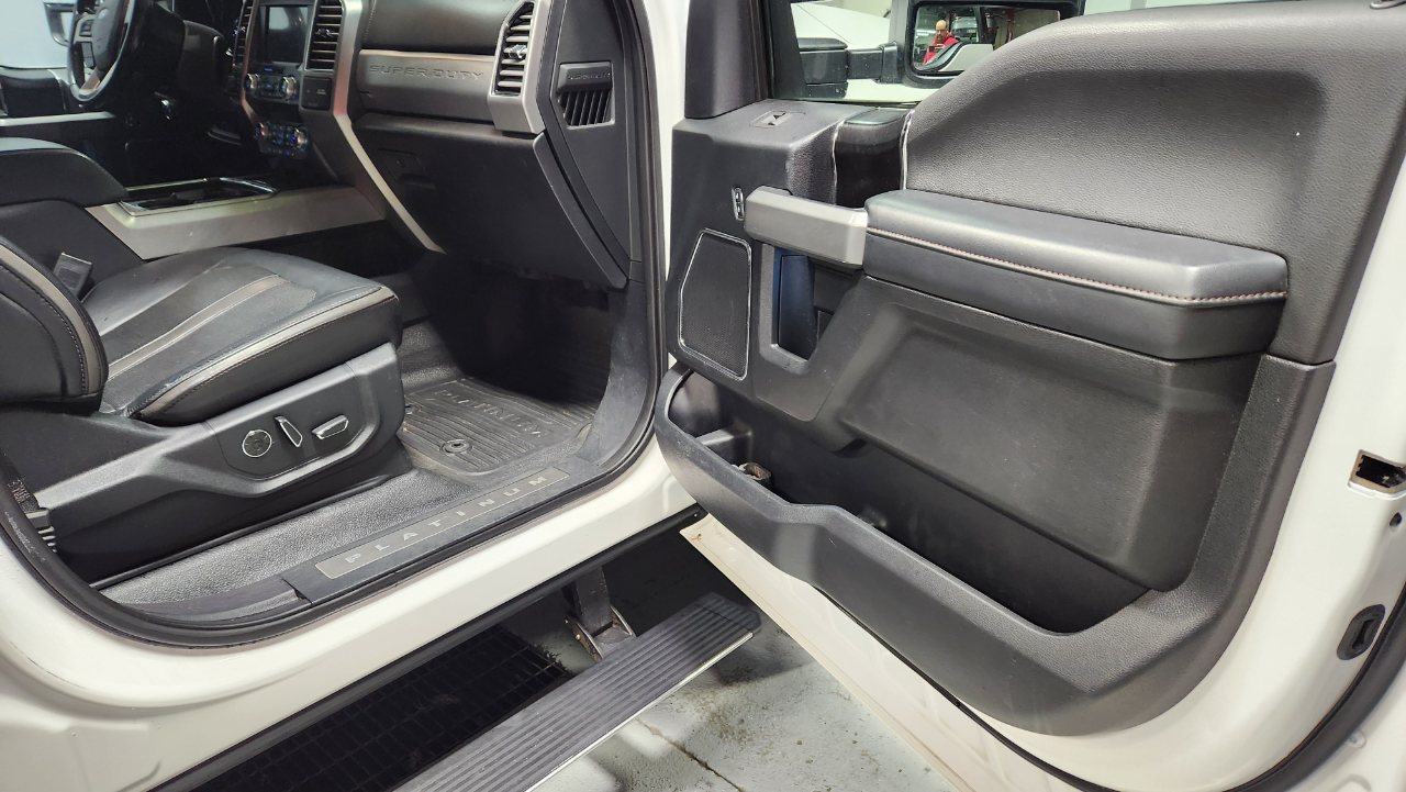 Ford F-350 SD Platinum Crew Cab Long Box 4WD 2019