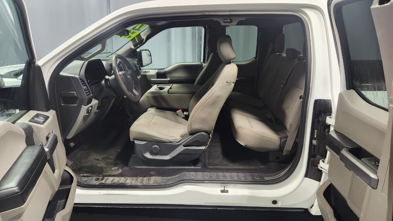 Ford F-150 XLT SuperCab 6.5-ft. Bed 4WD 2017