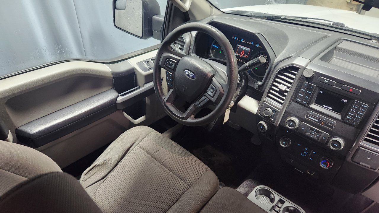 Ford F-150 XLT SuperCab 6.5-ft. Bed 4WD 2017