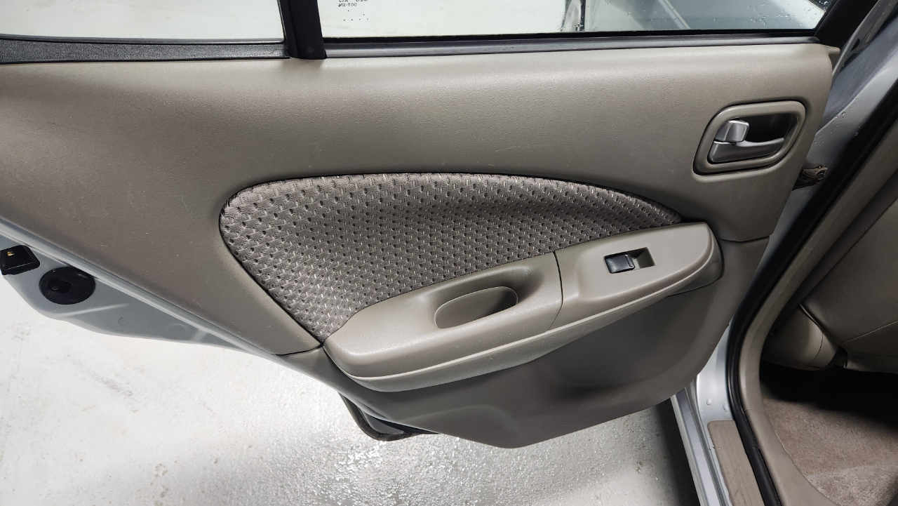 Nissan Sentra 1.8 S 2004