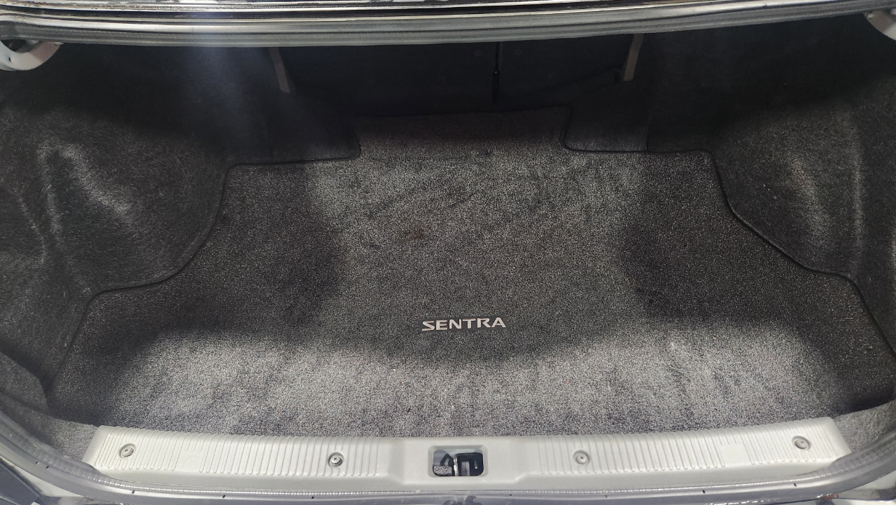 Nissan Sentra 1.8 S 2004