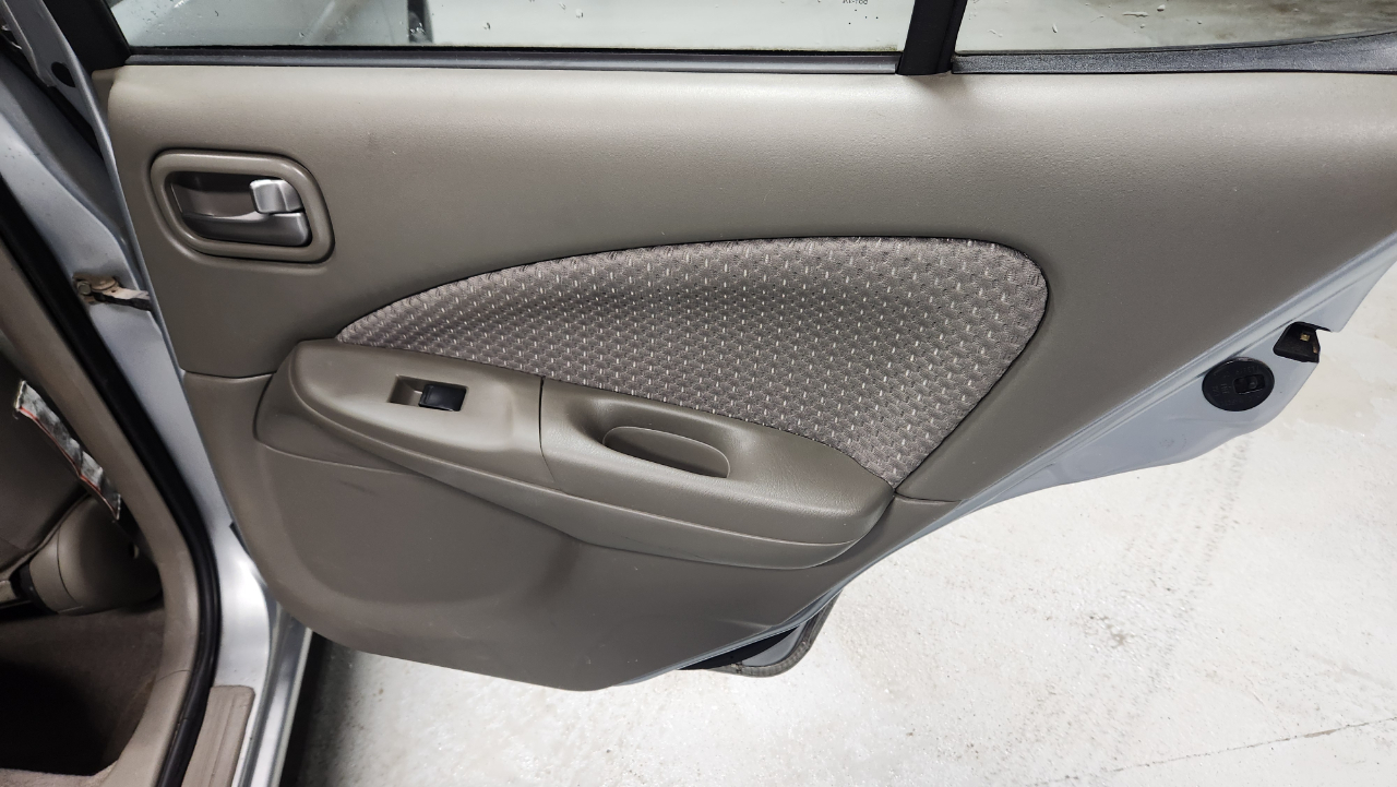 Nissan Sentra 1.8 S 2004