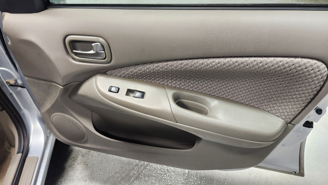 Nissan Sentra 1.8 S 2004