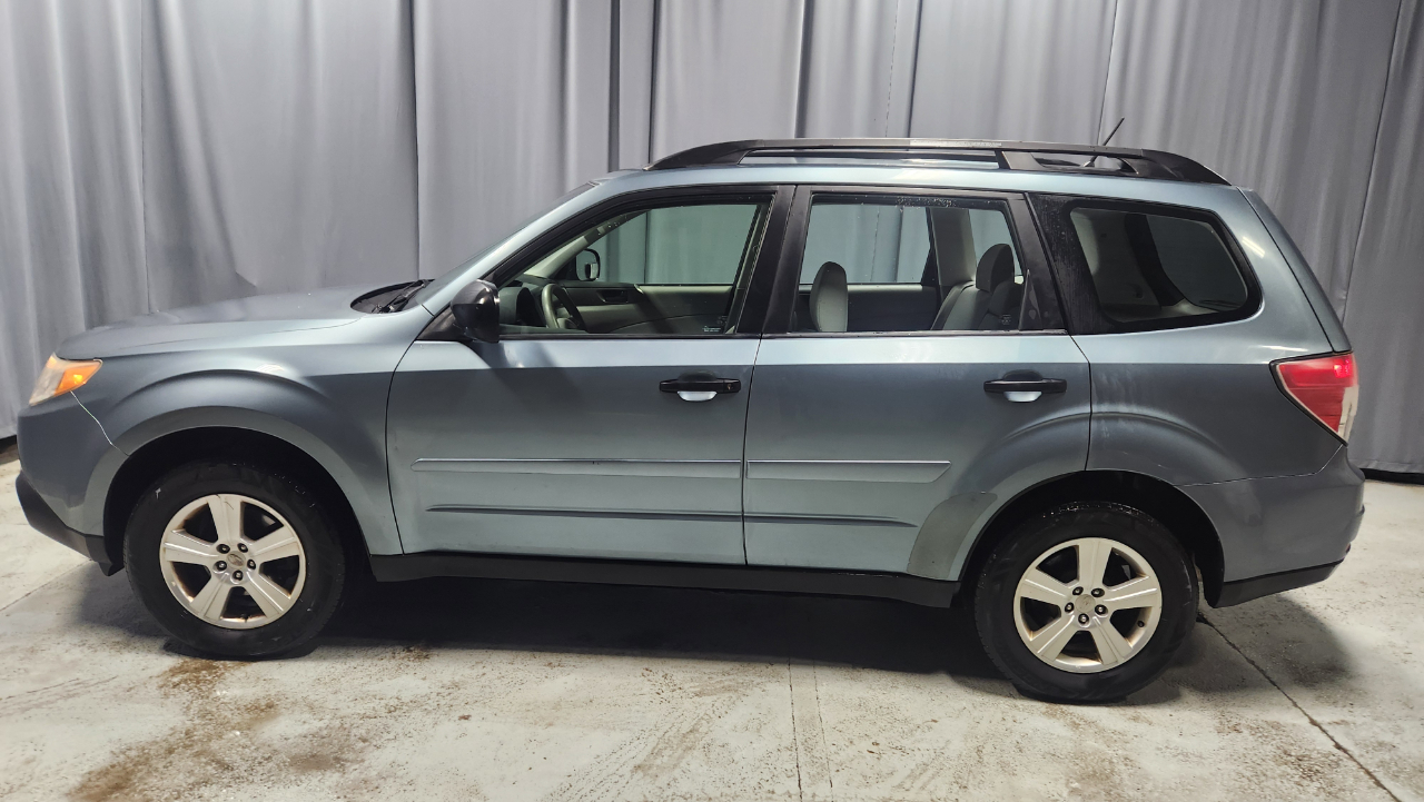 Subaru Forester 2.5X 2011