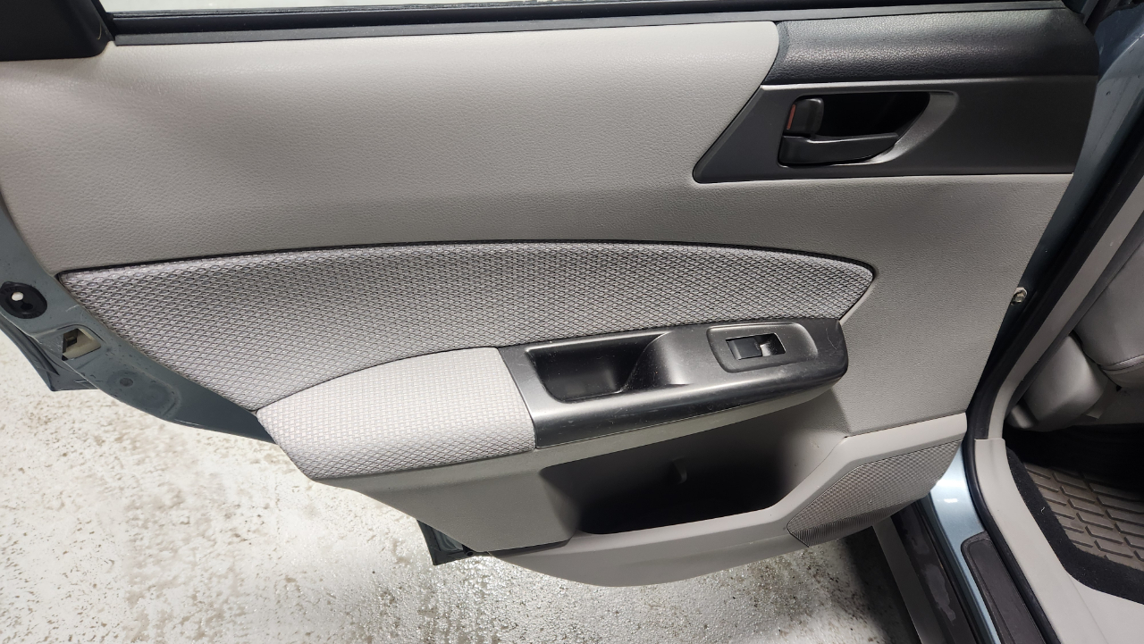 Subaru Forester 2.5X 2011