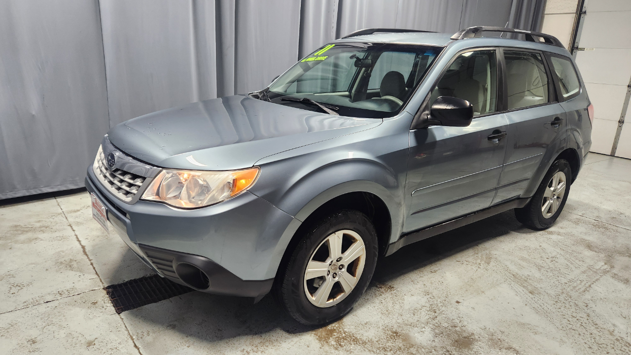 Subaru Forester 2.5X 2011