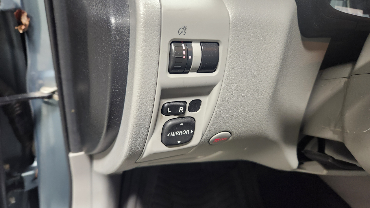 Subaru Forester 2.5X 2011