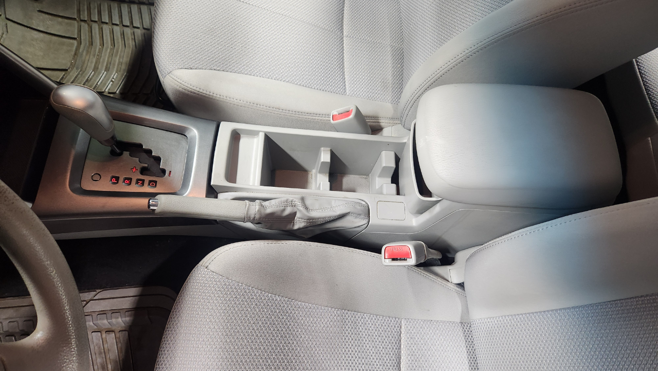 Subaru Forester 2.5X 2011