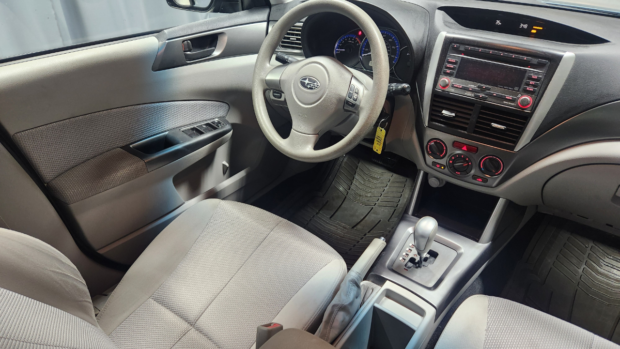 Subaru Forester 2.5X 2011