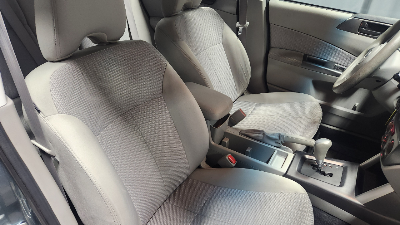 Subaru Forester 2.5X 2011