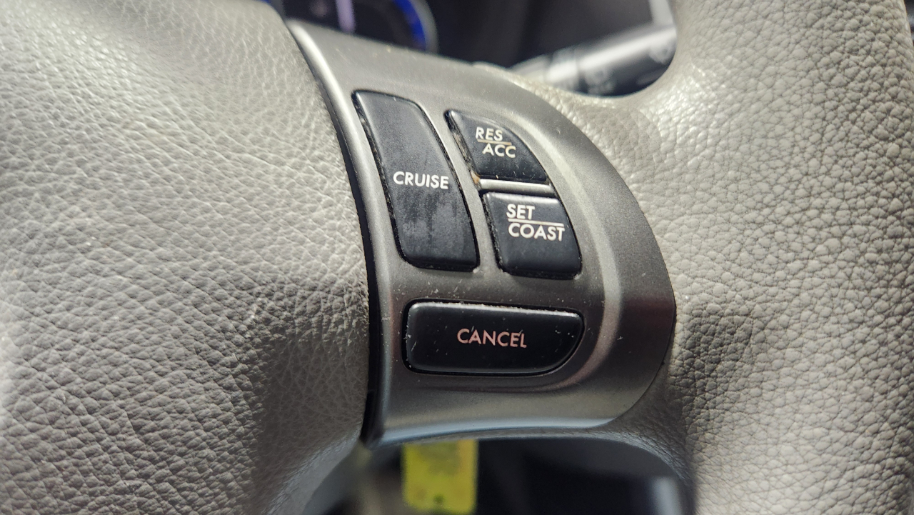 Subaru Forester 2.5X 2011