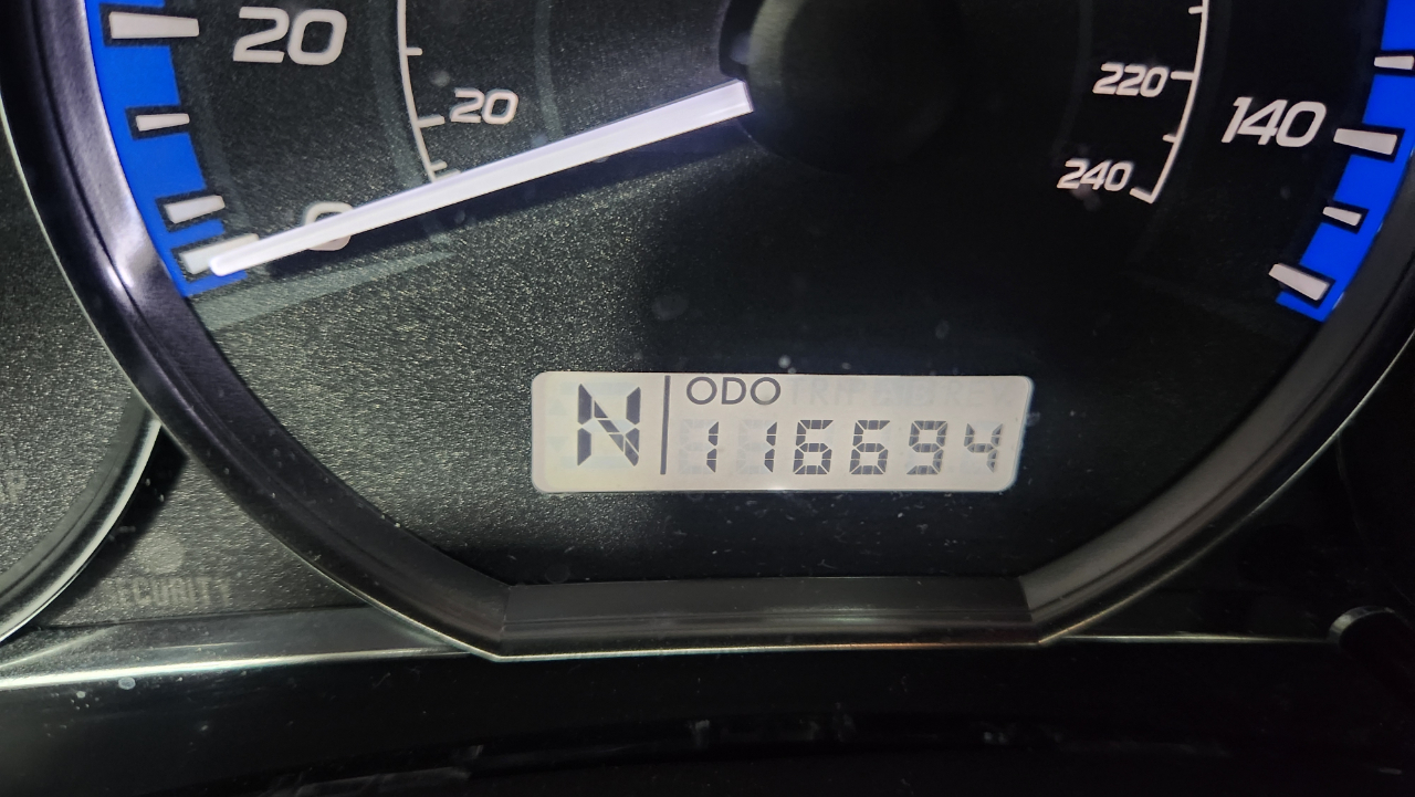 Subaru Forester 2.5X 2011