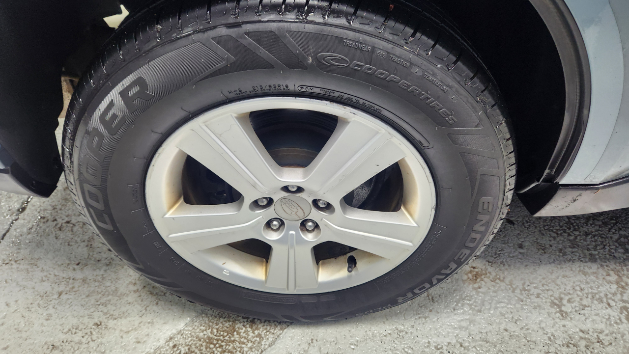 Subaru Forester 2.5X 2011