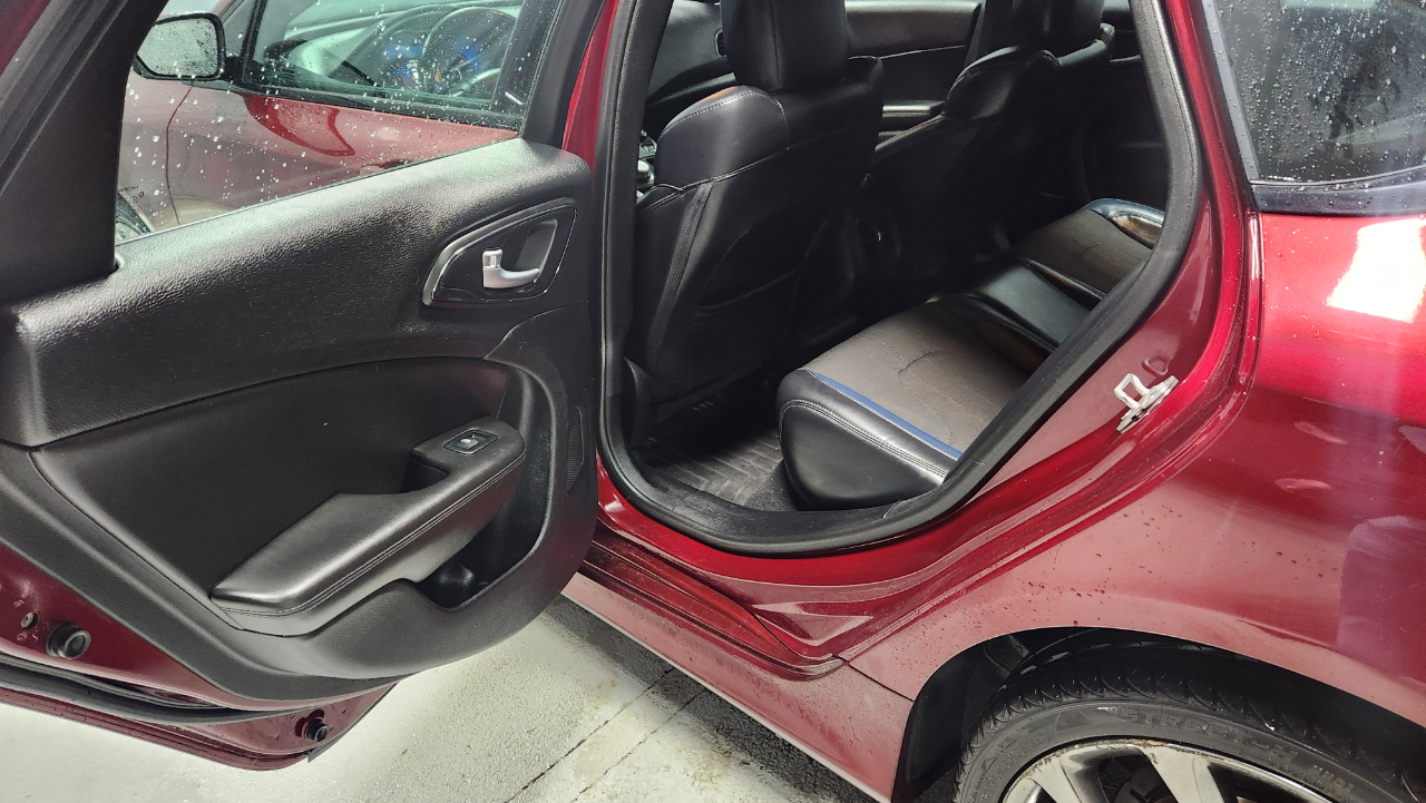 Chrysler 200 S AWD 2015