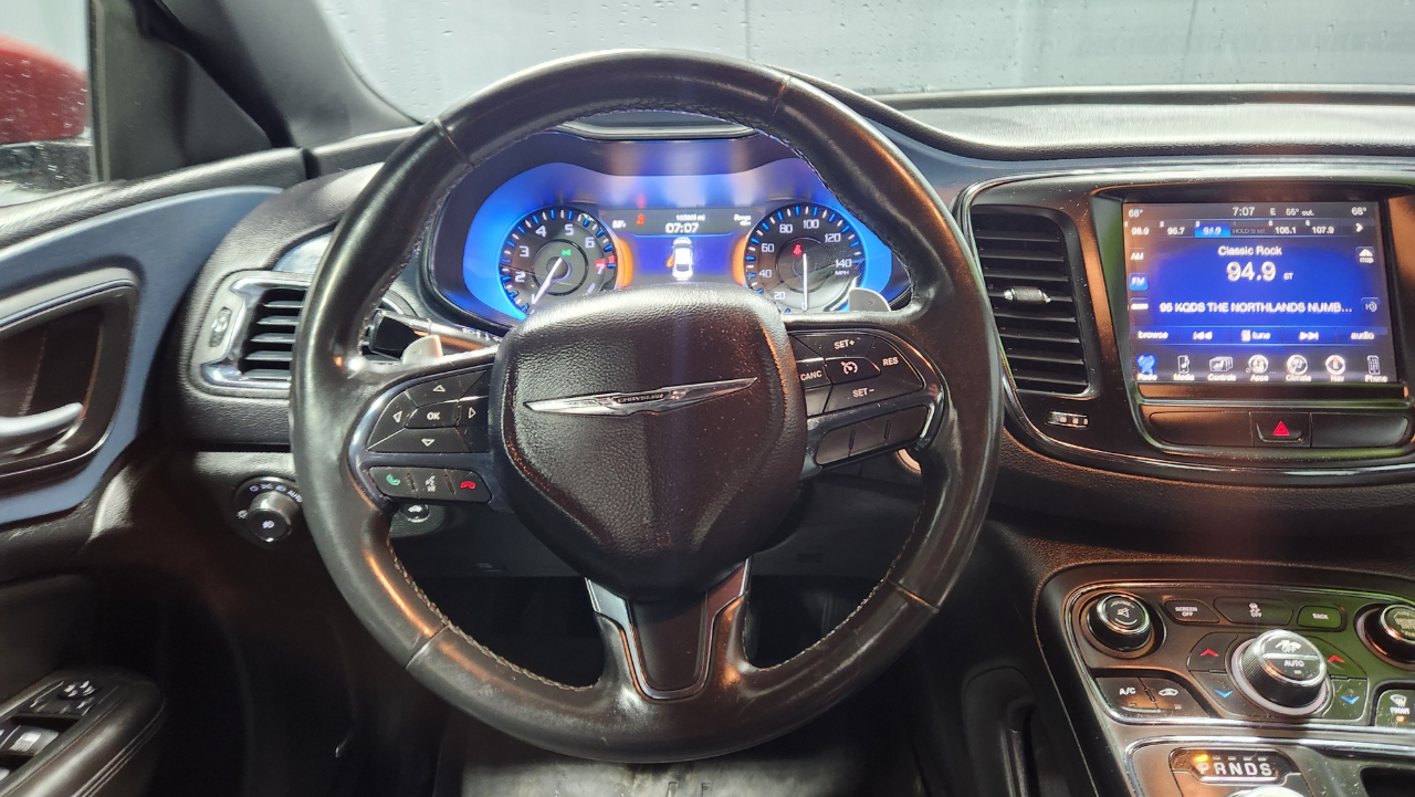 Chrysler 200 S AWD 2015